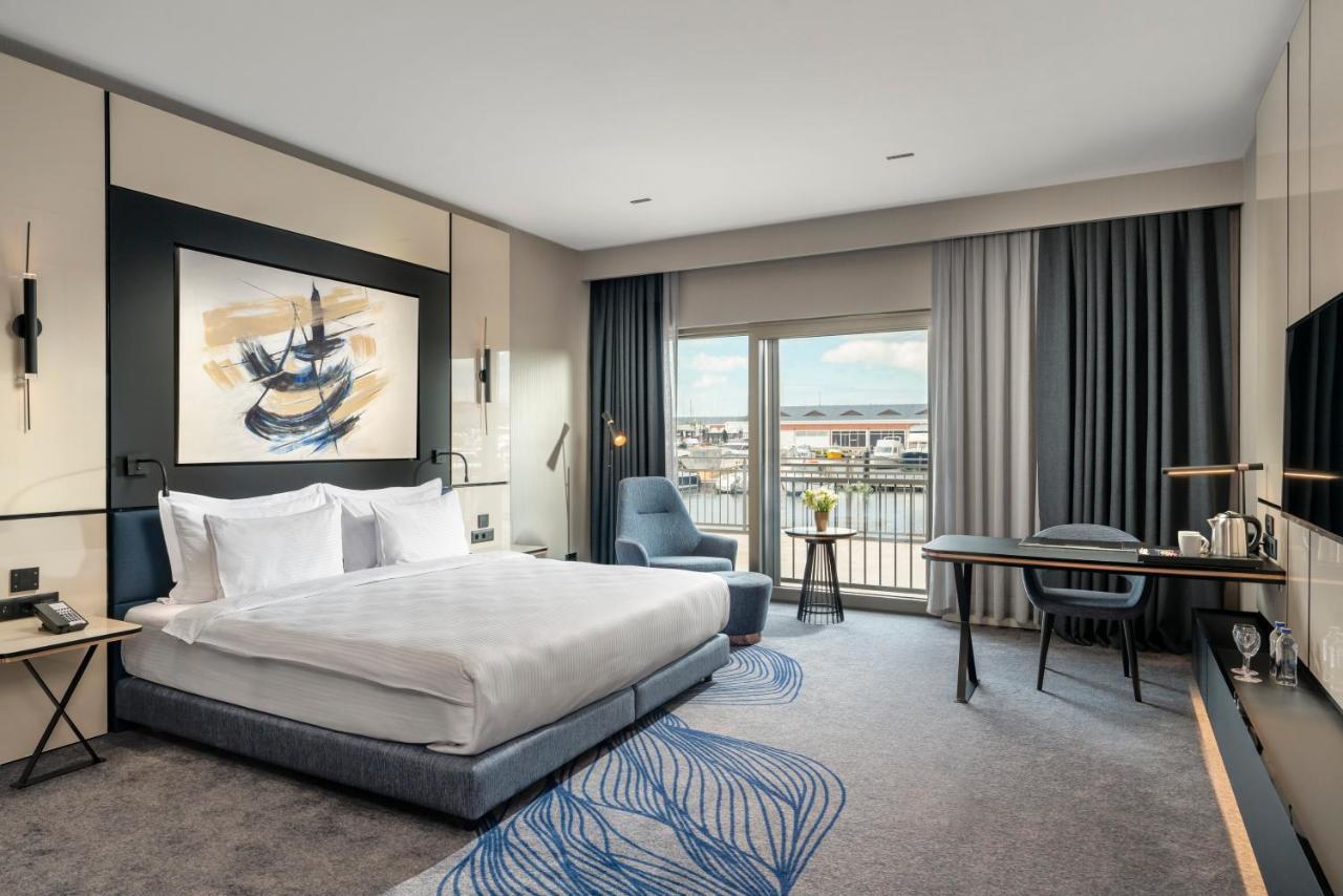 Готель Crowne Plaza - Istanbul Tuzla Viaport Marina By Ihg Екстер'єр фото